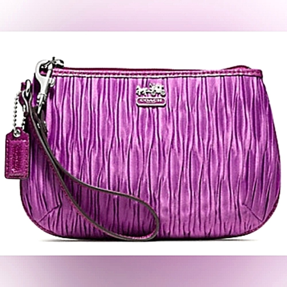 ☆Brand New☆Beautiful COACH Madison Medium Pleated Satin Purple Clutch Wristlet☆